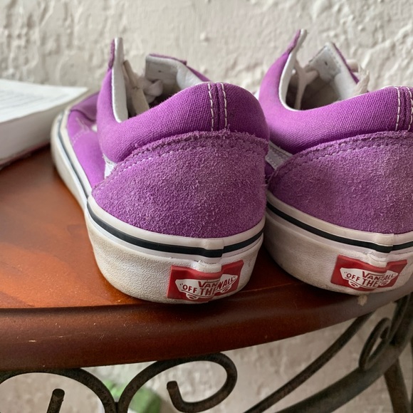 Vans - Picture 4 of 4